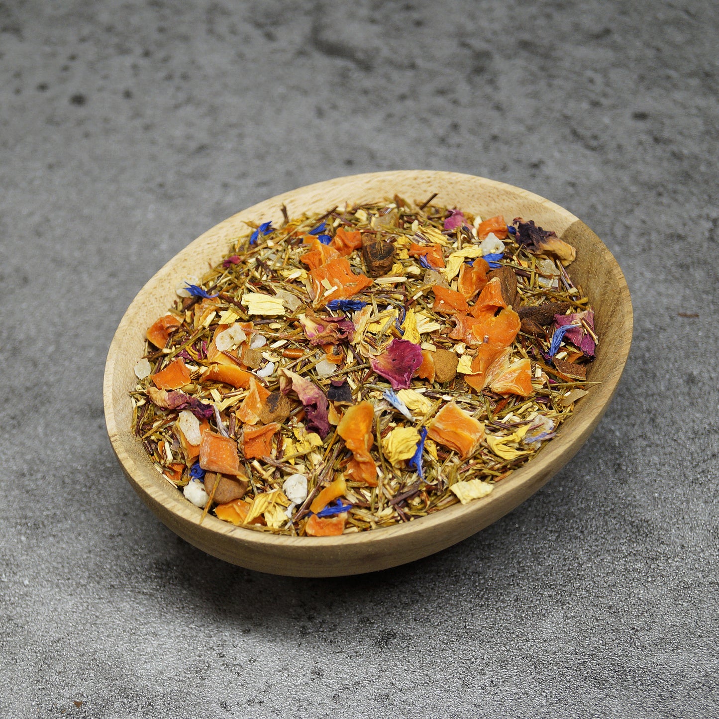 Ingredients of mango rooibos tea – tropical fruit, green rooibos, and loose leaf tea blend for kombucha or iced tea