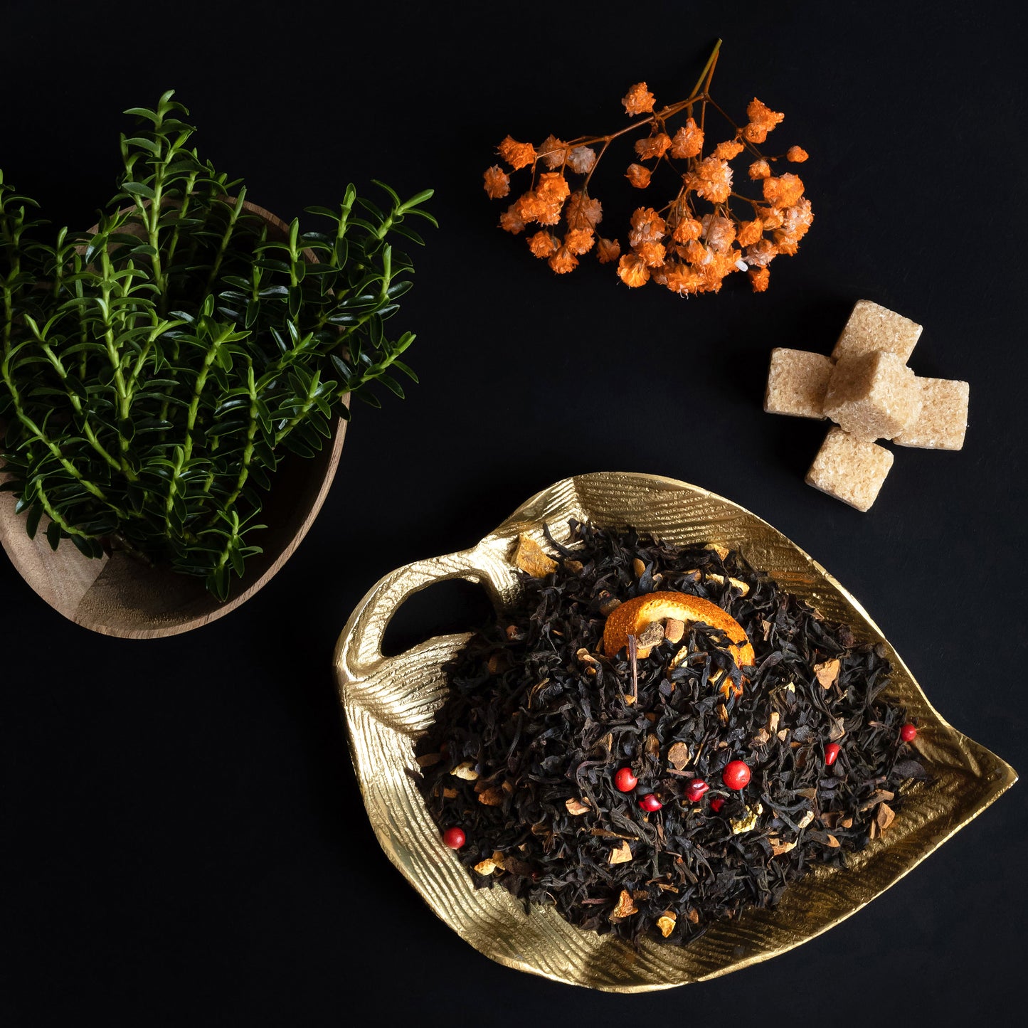 Loose leaf black tea infused with cinnamon and orange