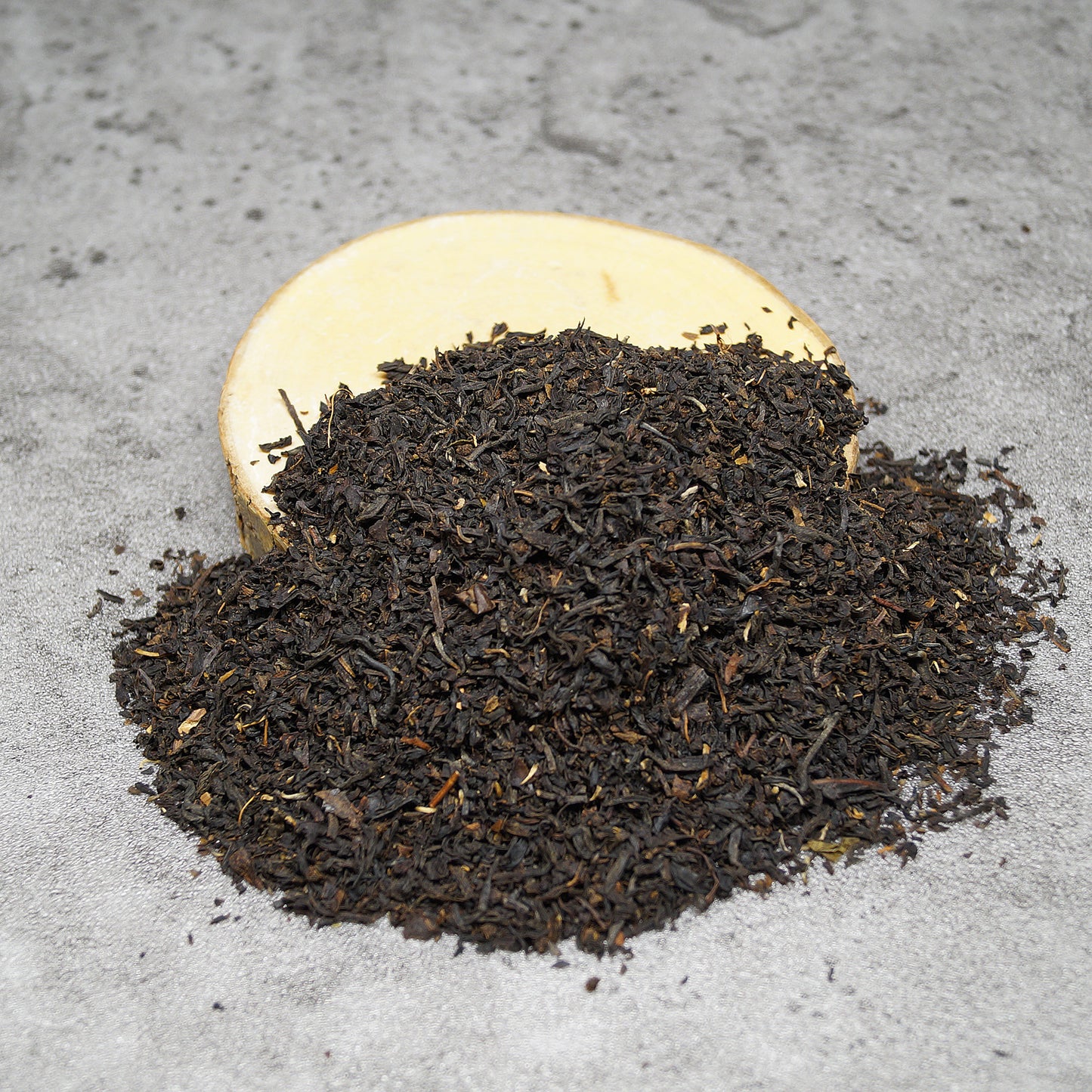 Loose Leaf Assam Tea Organic - GFBOP Black Tea from Hathikuli Estate, Assam