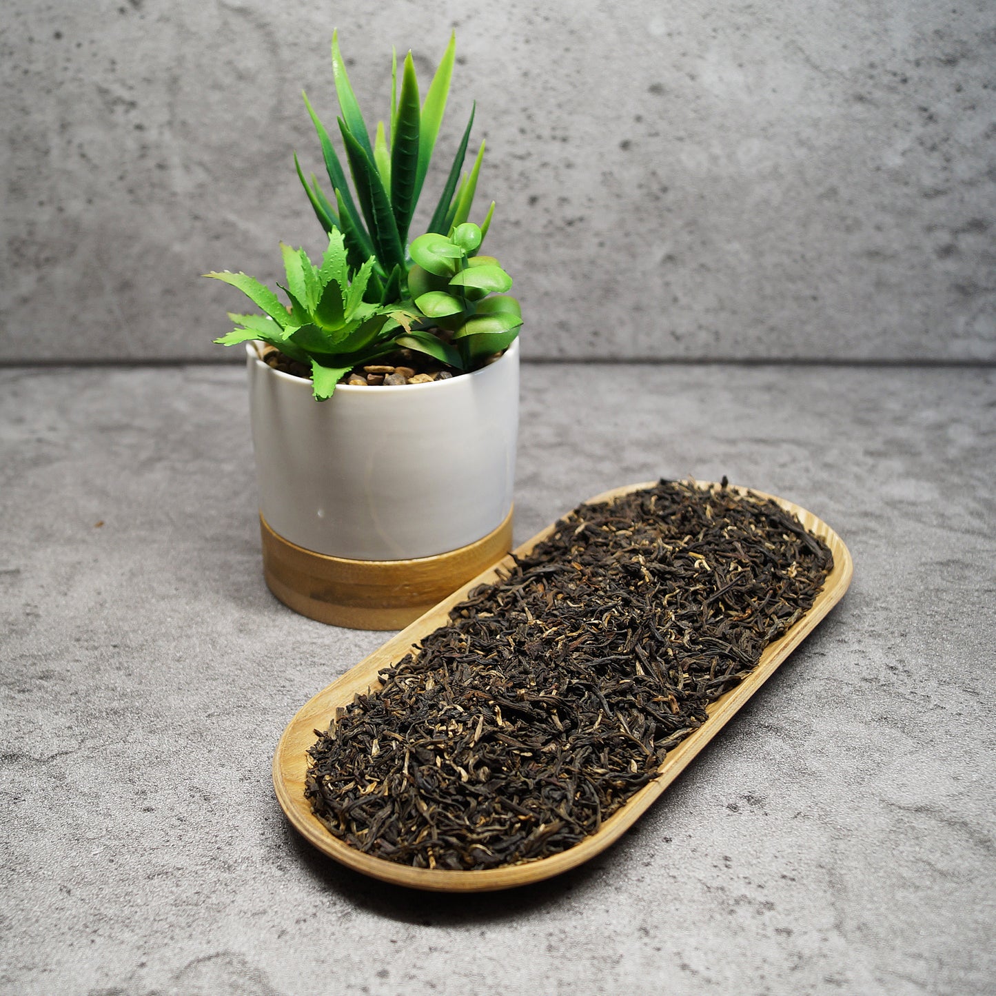 Organic Black Tea Loose Leaf from Vietnam – Red Diamond Tea Quality