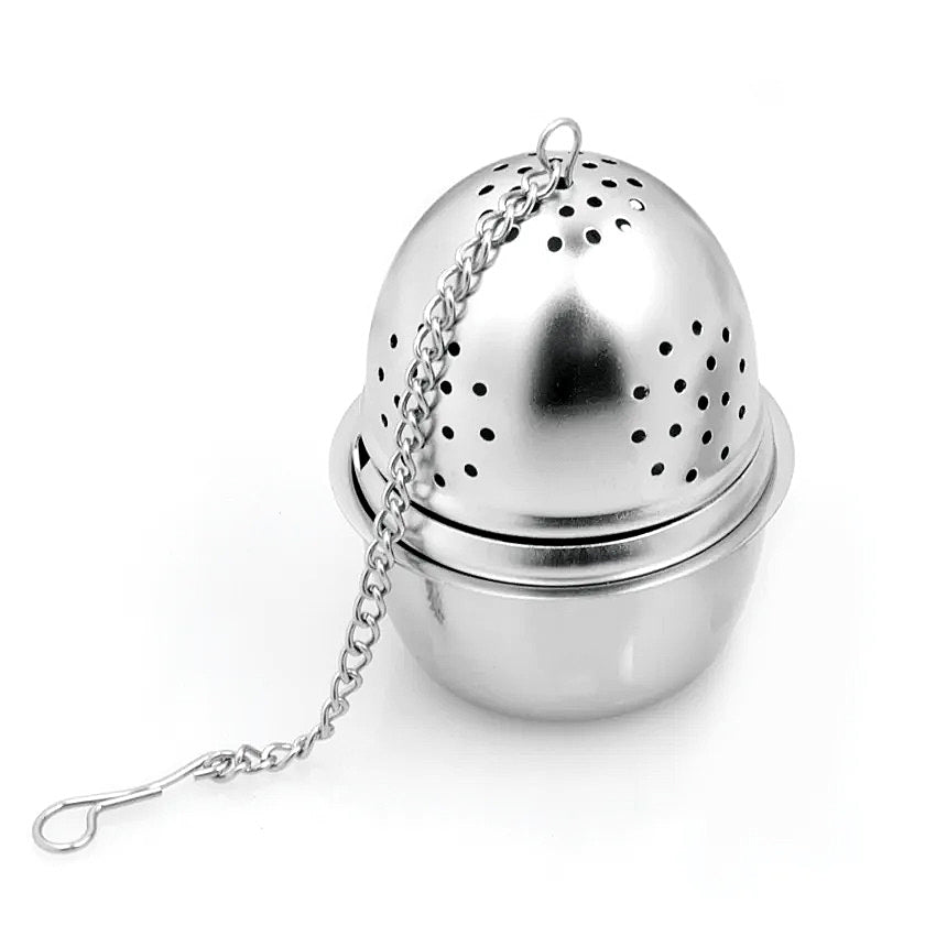 Ceramic teapot included in luxury tea gift box