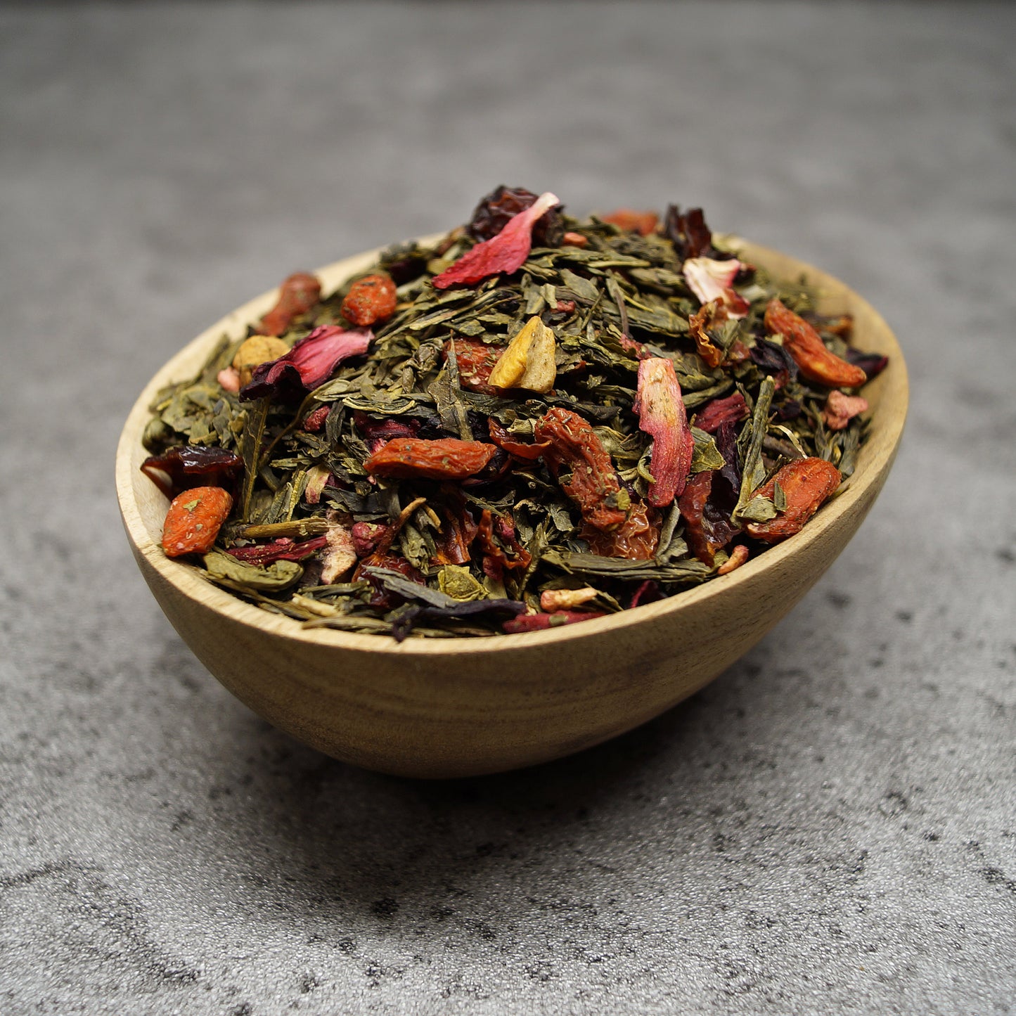 Fruity Loose Green Tea with Goji and Acai – Enjoy Cold or Hot