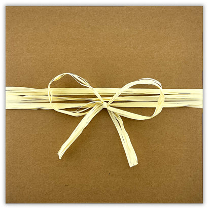 Herbal tea gift box with sweets and honey – perfect tea assortment for birthday hampers