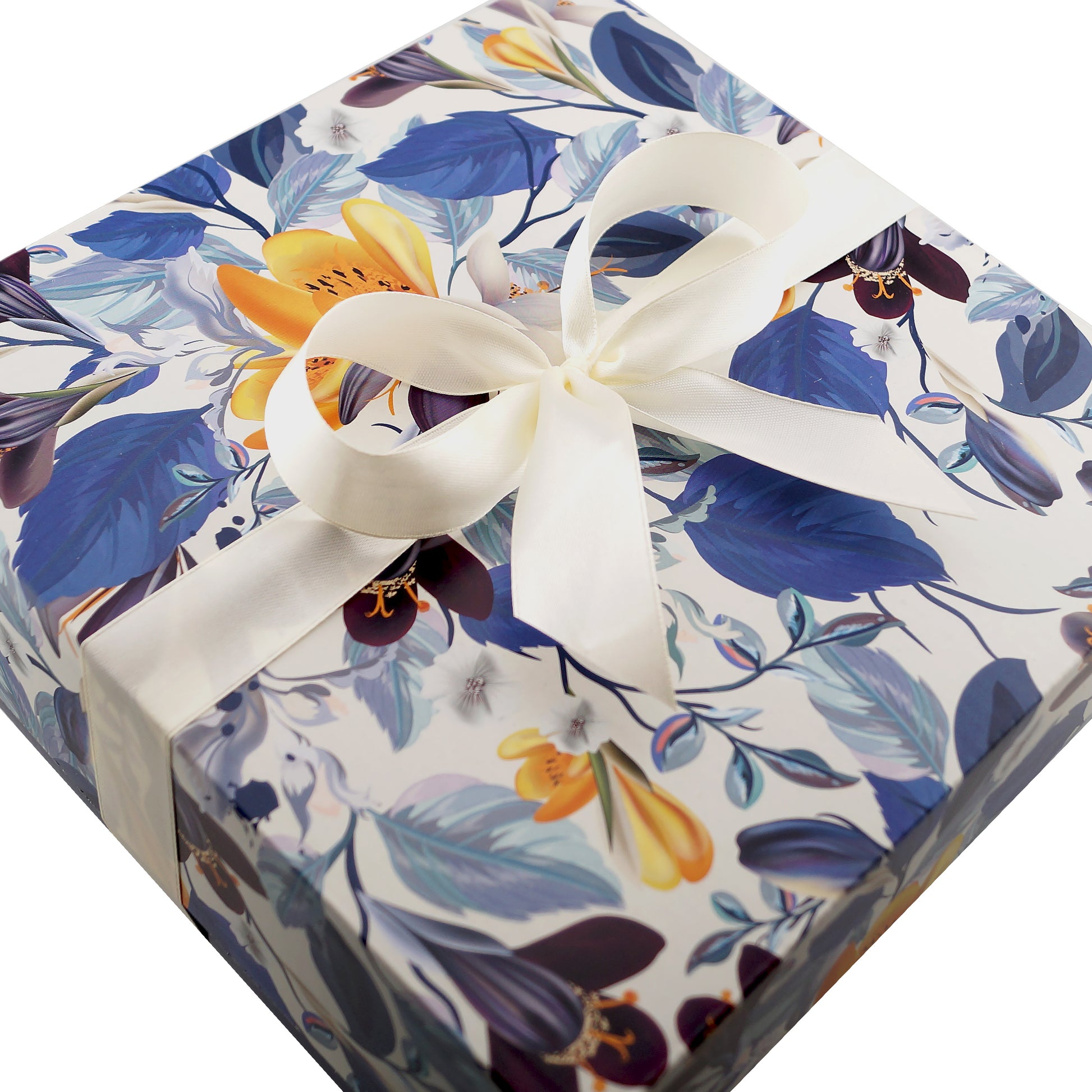 Loose leaf tea set with gift packaging – great end-of-year gift for teachers