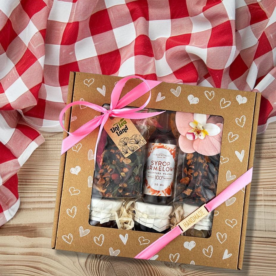 Personalized tea gift set – perfect Valentine or anniversary present