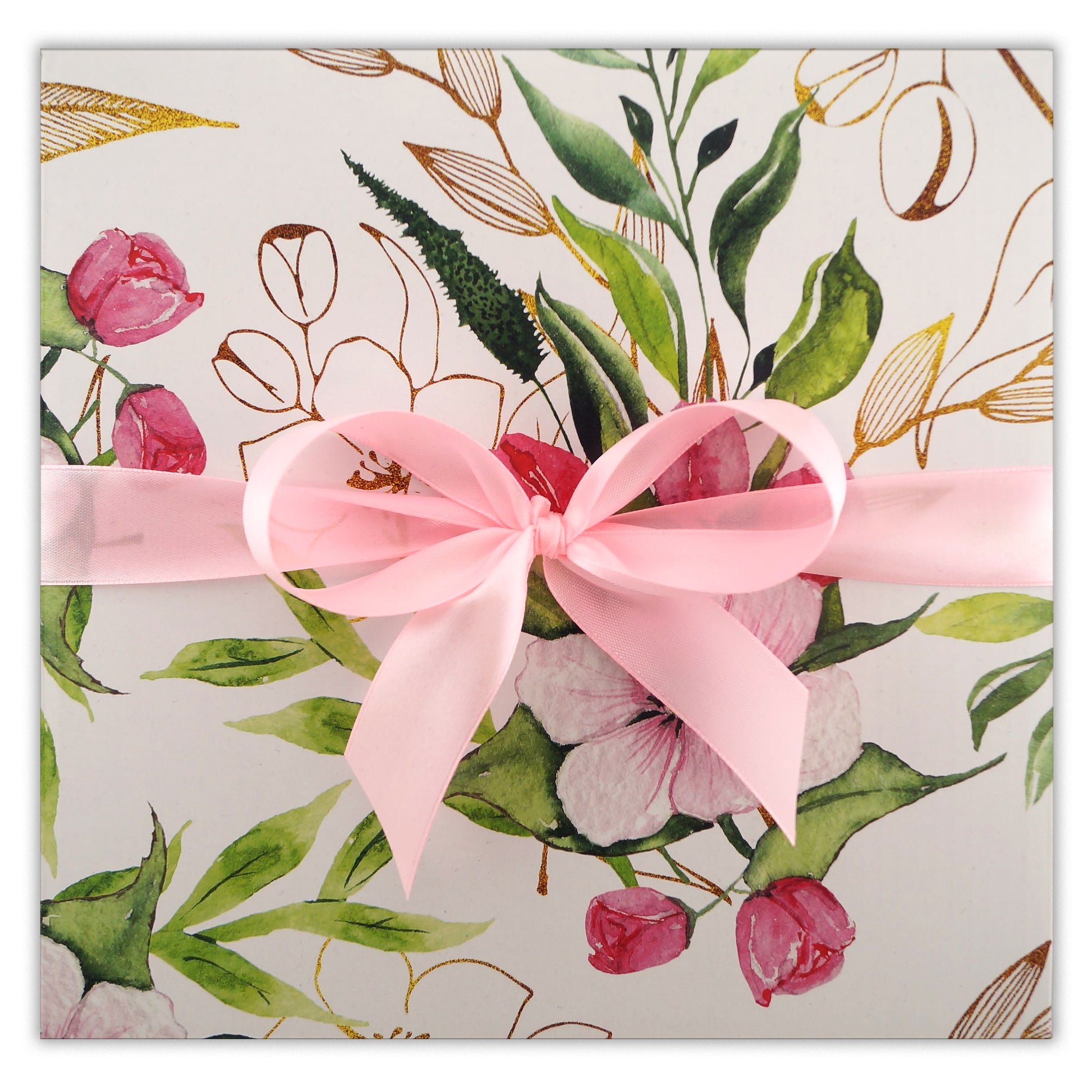 Tea gift basket for grandma with sweets – thoughtful and elegant gift set for grandmothers