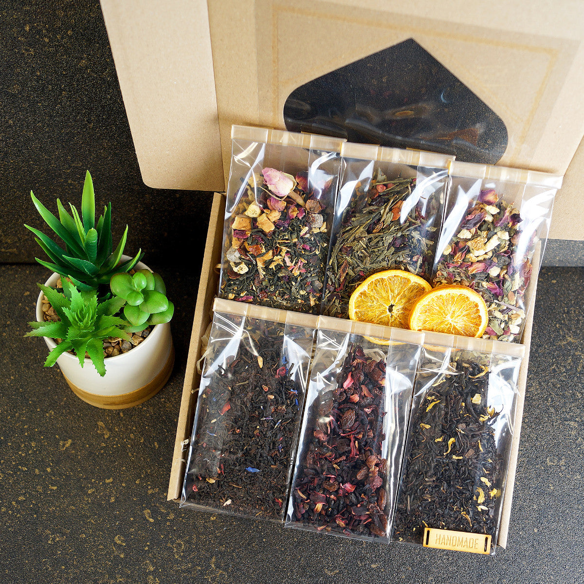 Tea Assortment Gift Set With Black and Green Tea
